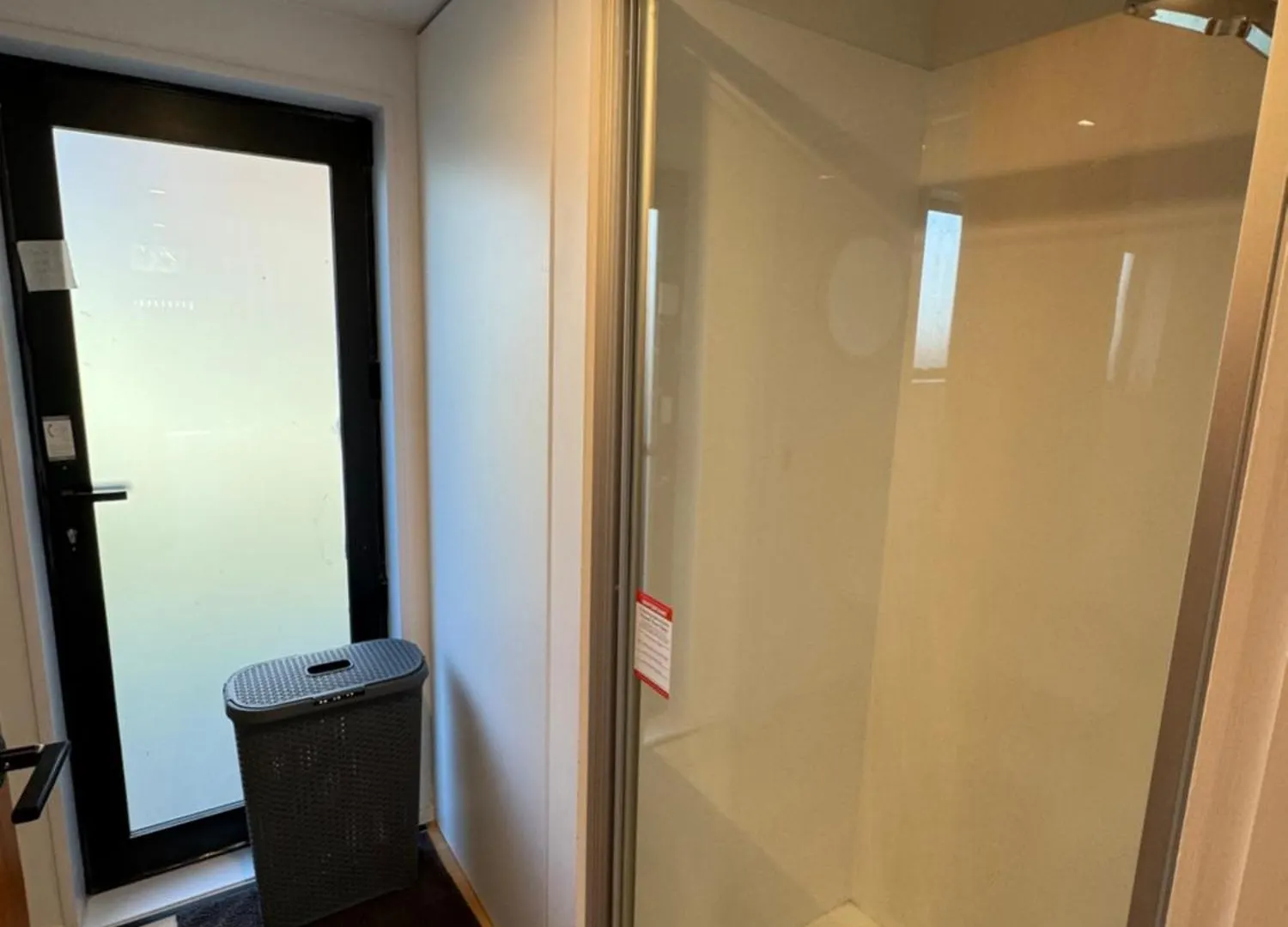 Airport Retreat 4Br 8 Guests Villa Christchurch New Zealand